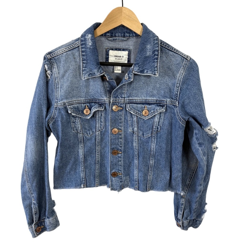 Forever 21 Distressed Cropped Denim Jacket Raw Hem Size S